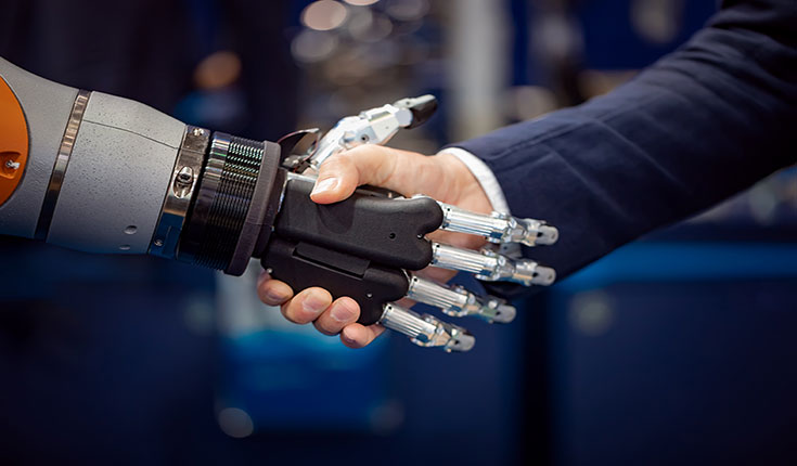 ¿Son los robots fundamentales para aumentar la productividad?
